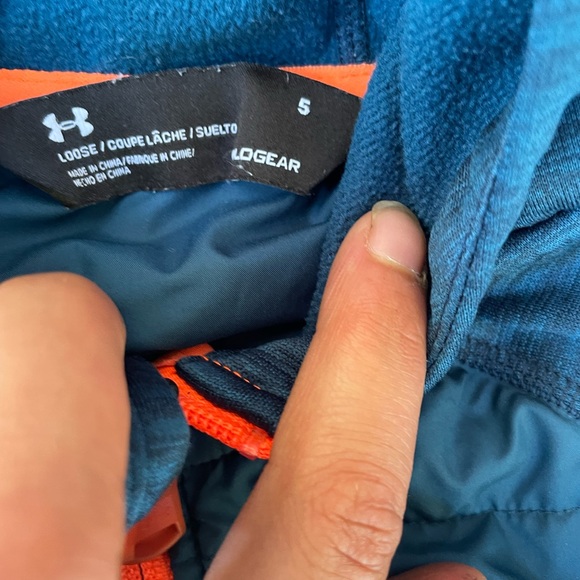 Boys under armor jacket - Picture 2 of 2